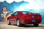 Ford Mustang GT 2005 года